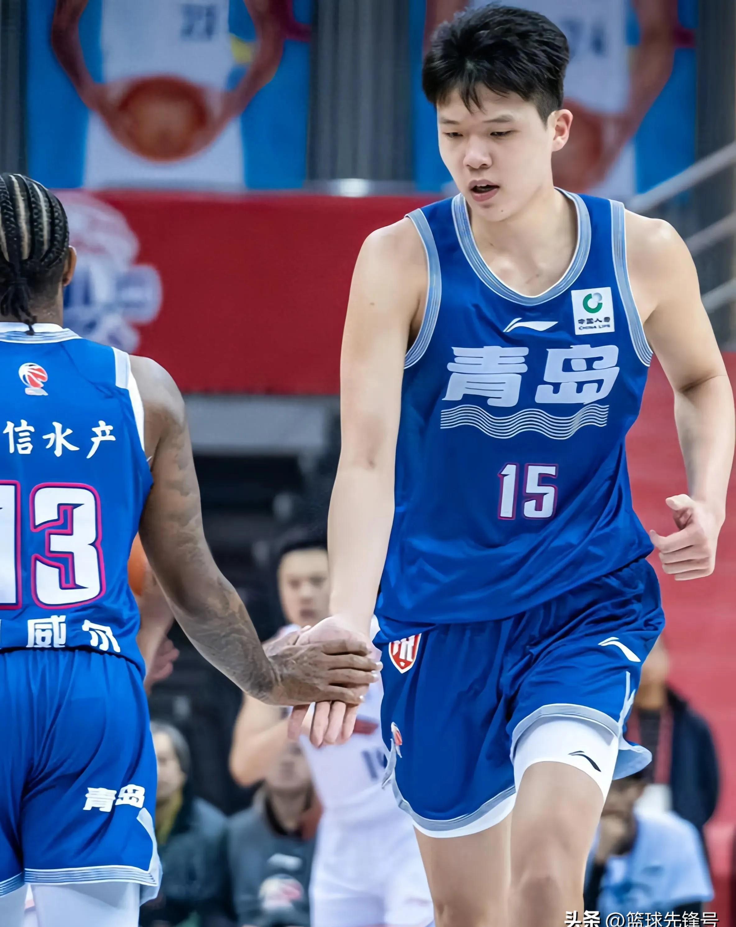 风云突变！皇家社会窗口期官宣签约，CBA季后赛版图或变，压力陡增，训练强度明显提升的简单介绍