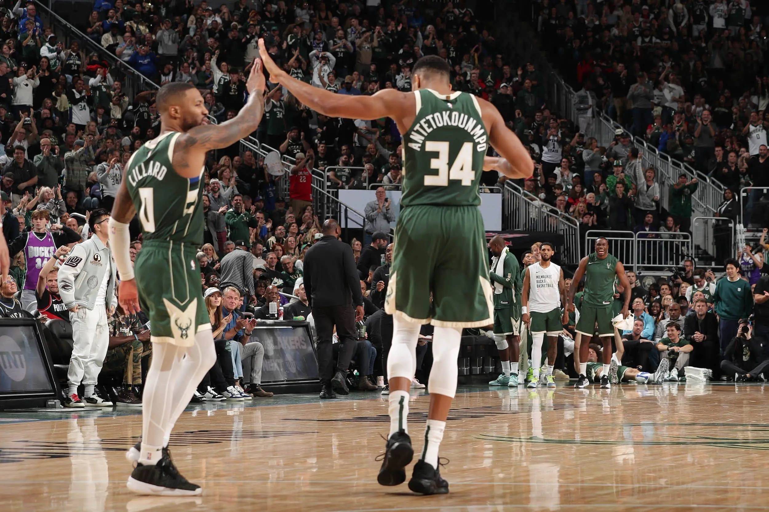 包含集结日CBA季后赛焦点战；印第安纳步行者强势反弹；引发热议；临场指挥获称赞的词条-九游首页